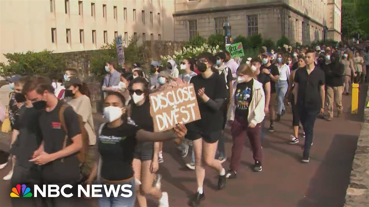 Pro-Palestinian protesters march on UNC-Chapel Hill campus Pro-Palestinian protesters march on UNC-Chapel Hill campus