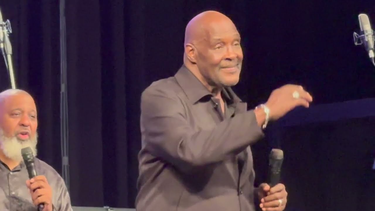 Marvin Winans Sings "Let The Church Say Amen"