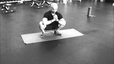 Deep Squat with Inside Knee Drop