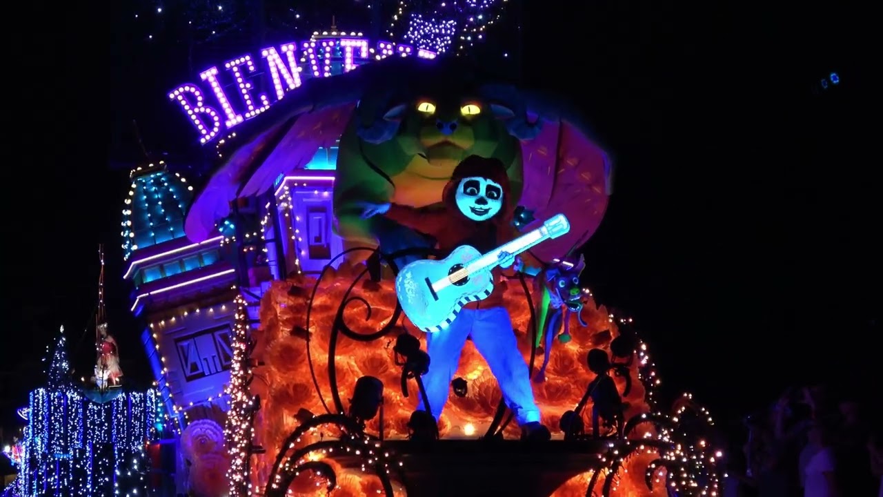 WDW スターライト パレード :ドリームザナイトアウェイ