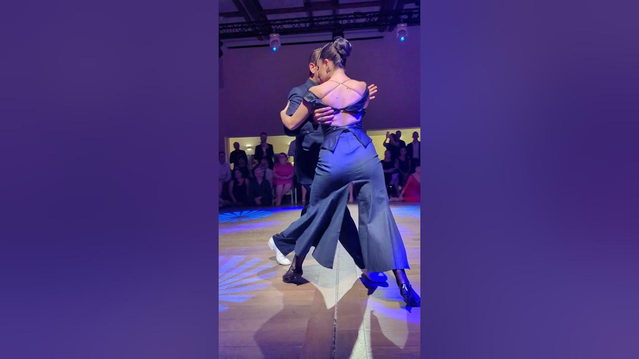 Transvestit jinsiy aloqa video onlayn