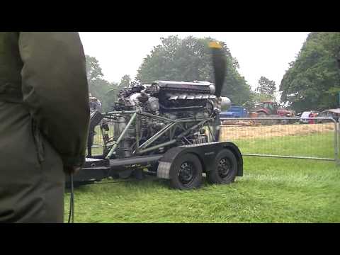 rolls-royce-merlin-engine-start-up-and-run