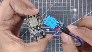 How to use ESP8266 NodeMCU with DHT11 Temperature and Humidity Sensor