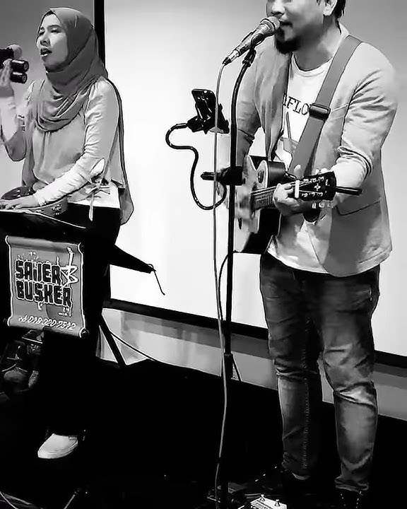 BIARLAH BULAN BICARA BROERY MARANTIKA COVER BY SAJER BUSKER