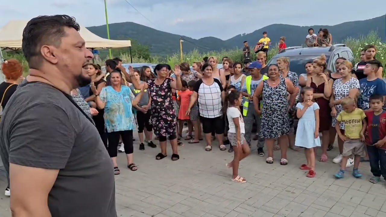 Rozdávanie šatstva obci Žehňa 24.07.23