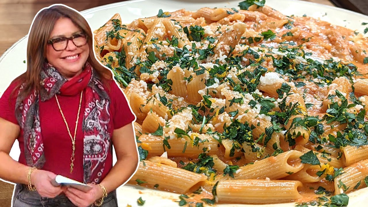 How to Make Penne with Sweet Vermouth and Cream Sauce | Rachael Ray | Rachael Ray Show