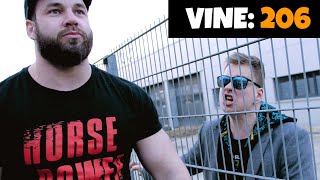 Hrdina za Klávesnicí - FREAKOUT VINES #206