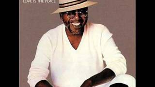 Curtis Mayfield - Love is the place chords