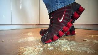 Nike Shox Food Stomp, Trample Cookies Snacks To Dust