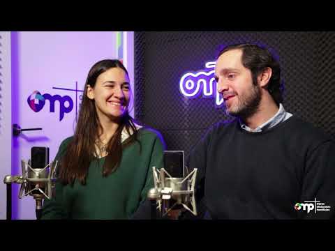 Empezaron a salir, él la dejó por el seminario, volvieron... ¡y formaron un matrimonio en misión!