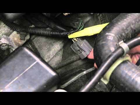 Video: Kaip papildyti automobilio akumuliatorių