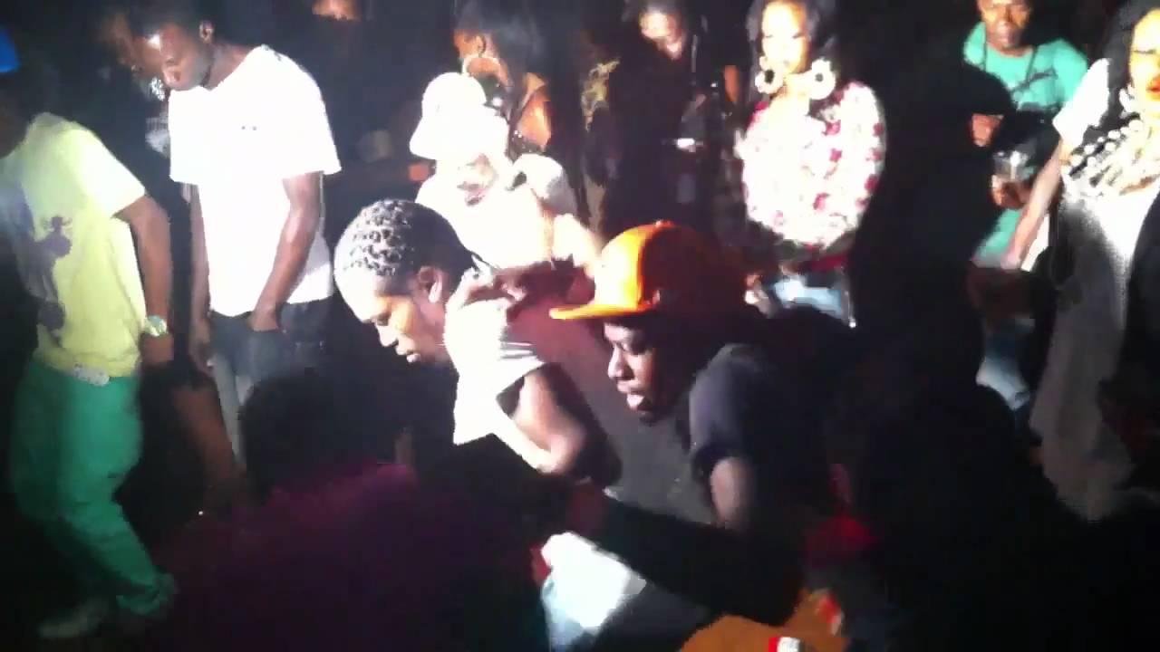 Ding Dong & Ravas Clavas vybin to Mavado's Peppa