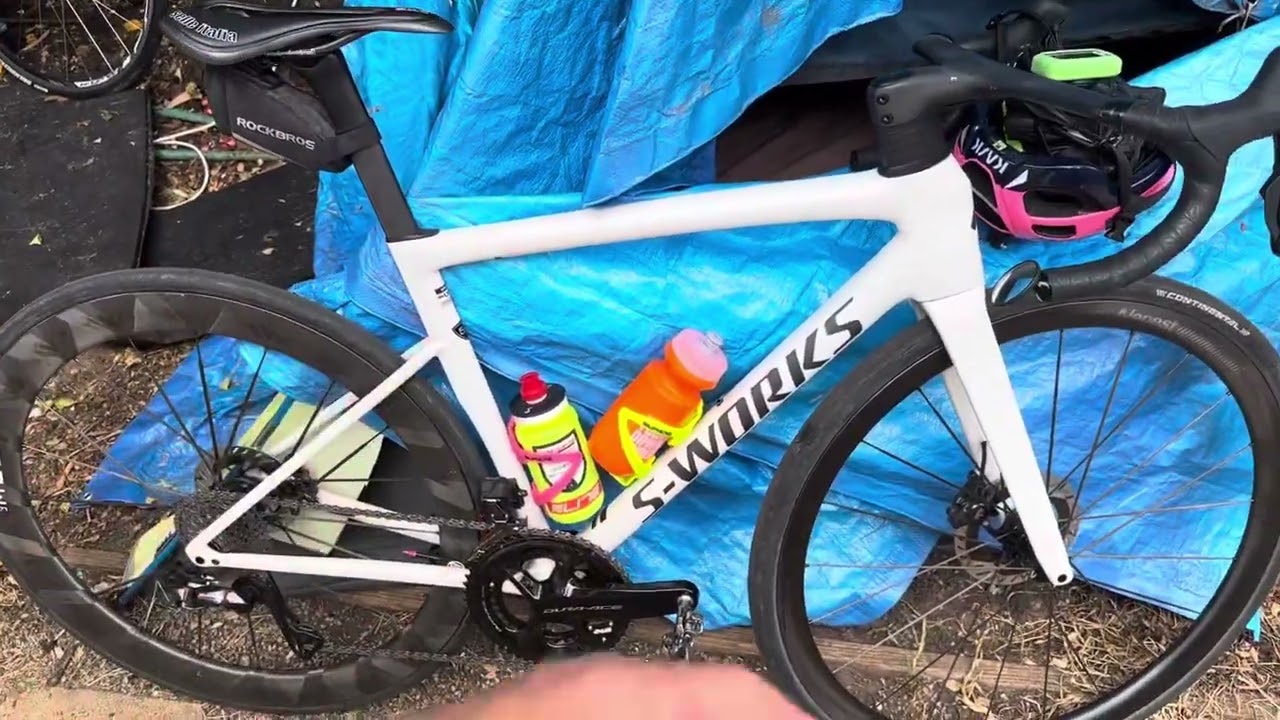 S-Works Tarmac SL8 VS S-Works Tarmac SL2 Aero Test