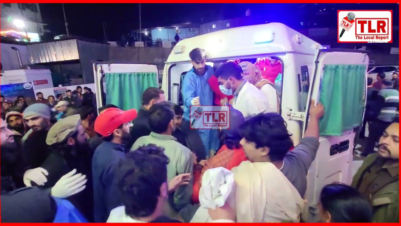 Road acc ** ident of Maruti car in Shai Ponda of Doda, 1 died on the spot and 5 others injured.