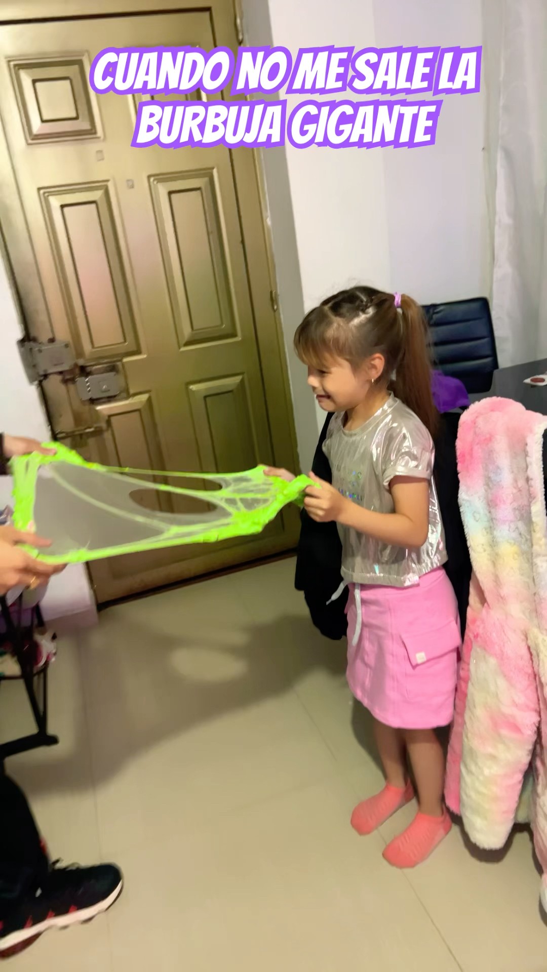 no me sale la BURBUJA GIGANTE ??#humor #cosasdefamilia #comedia #shortviral