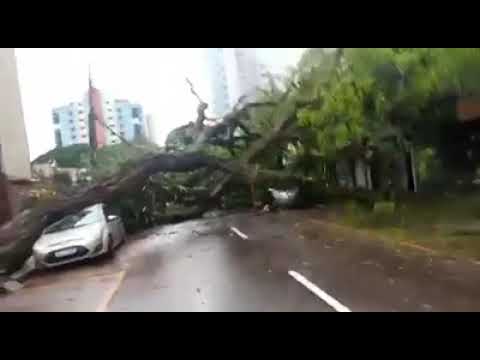 Explosão na Rua Santos Dumont, em Maringá