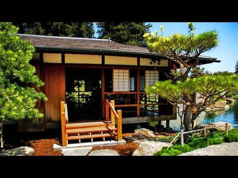 Traditional Japanese House + Garden | Japan Interior Design