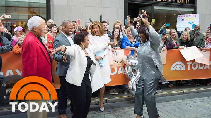 80-Year-Old Mom Gets A Mothers Day Surprise From P...