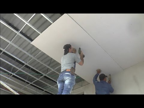 Video: Tecnología para instalar paneles de yeso en el techo