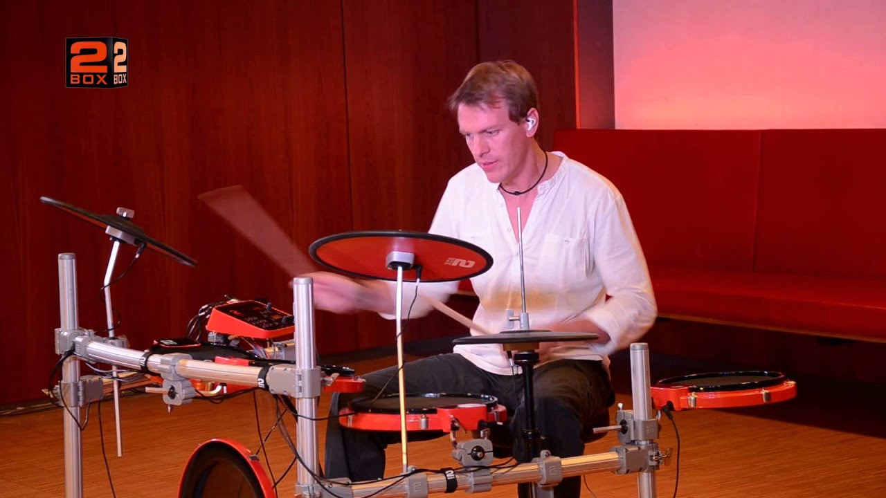 Lele - played by Oli Schulte on 2BOX DrumIt Five