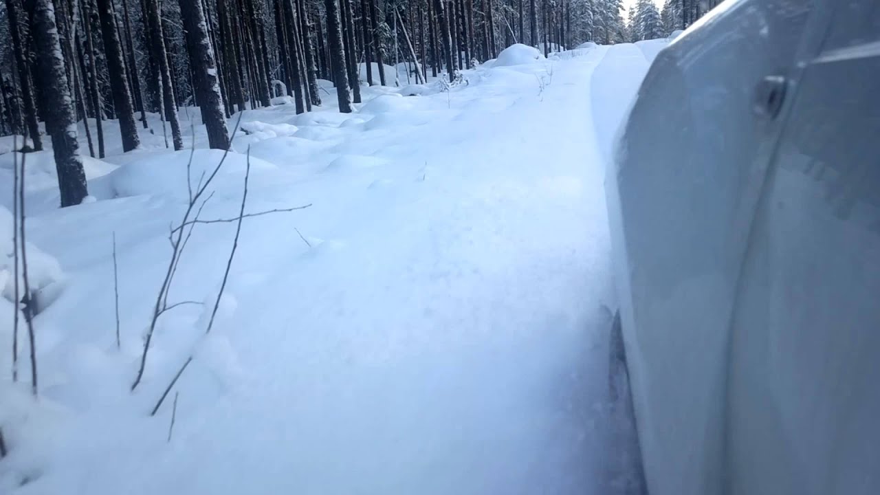 Dacia Duster on snow, part 2 YouTube