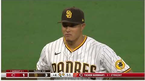 Joey Votto steals 3rd while Machado is distracted by a crowd wave