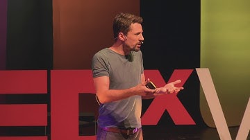 Swarm Intelligence: From Bees Feeding Bees, To Cars Charging Cars | Tim Landgraf | TEDxVicenza