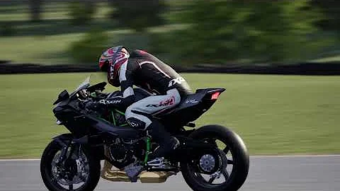 Kawasaki Ninja H2R VS Ninja H2 Insane racing | TRACK RACING IN USA ⚡