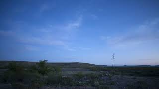 Holy grail timelapse, sunset to night, usa, desert of west texas,
pecos county video made with: - nikon d3x af-s 20 mm 1:1,8 g ed pixel
tw-283 dc0 ...
