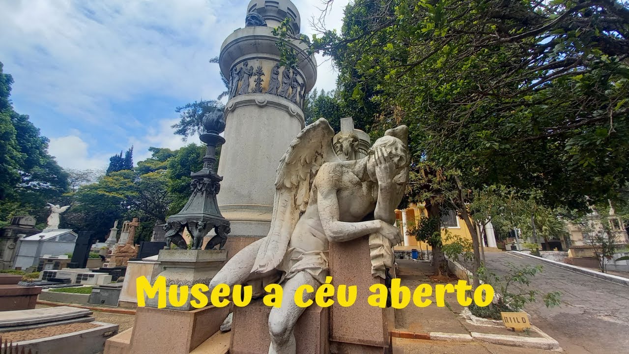 Cemitério da Consolação , o verdadeiro museu a céu aberto .