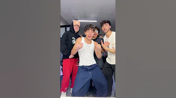 ESO IAN BAILA Y HAZ BAILAR A FEDE 