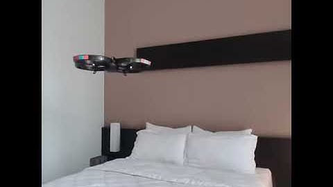 AR Drone 2-indoor take off