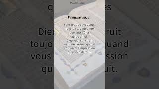 Psaumes 28 :7