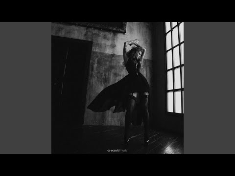 Moving Like A Train (VIP 2022)