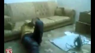 ütü yaparken telefon çalarsa