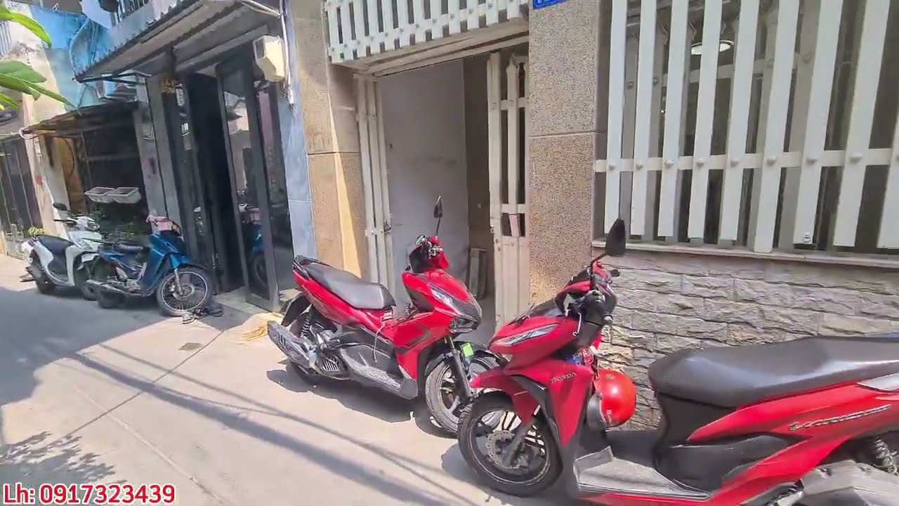 Chỉ 2 tỷ 680 có nhà khu dân cư bình hưng diện tích 4 ×11m 1 lầu 3 phòng