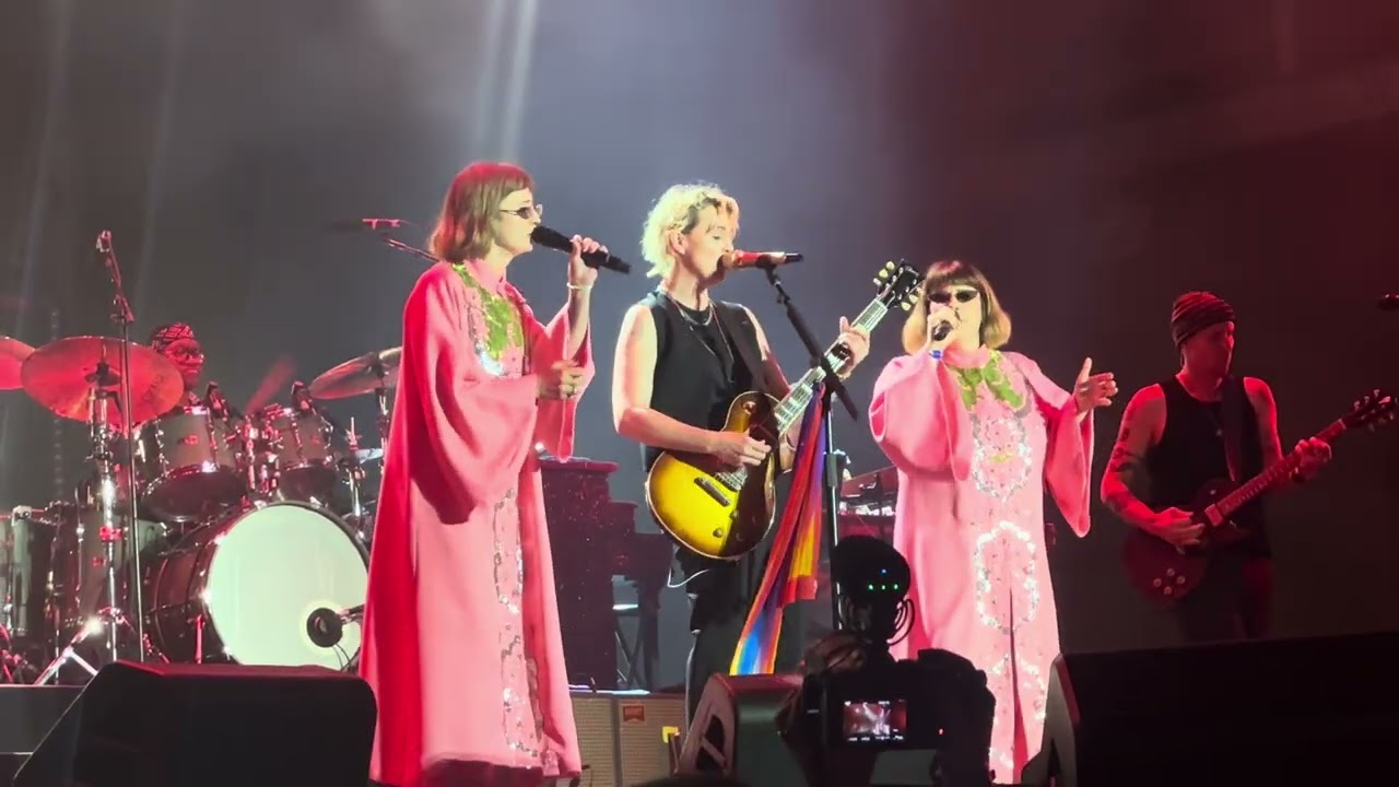 ‘Uninvited’ covered by Brandi Carlile and Lucius