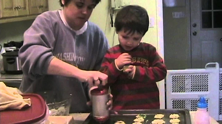 Baking cookies, Dec. 2008, Alabama