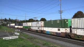 UP 2547 Leads A Stack Train @ Old Town Tacoma, WA w Canon HF11