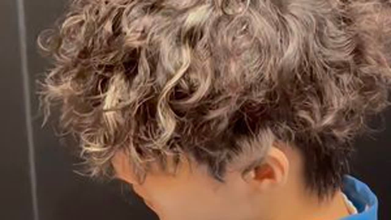 最详细的莱斯利卷教程 每一个区都有他的功能性，好好学，记得评论区交作业#氛围感烫发 #莱斯利卷