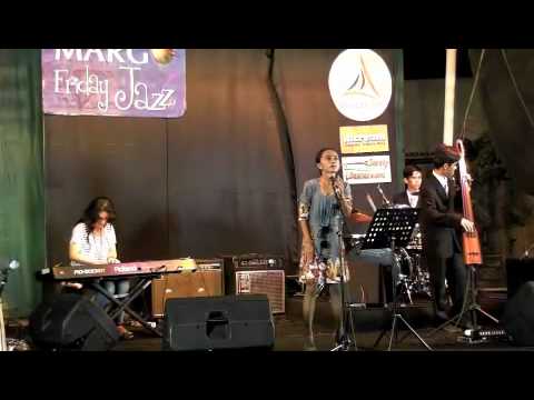 Lagu Jazz Natal @ Margo Friday Jazz