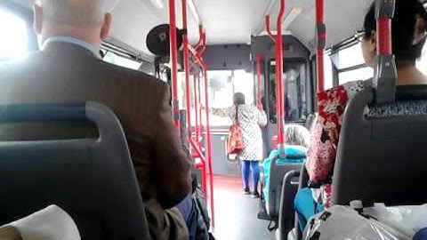 Streamline Dennis Dart MPD (W476 UAG) Route 370