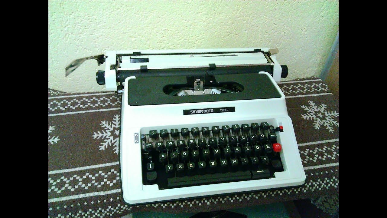 Silver Reed Schreibmaschine typewriter YouTube