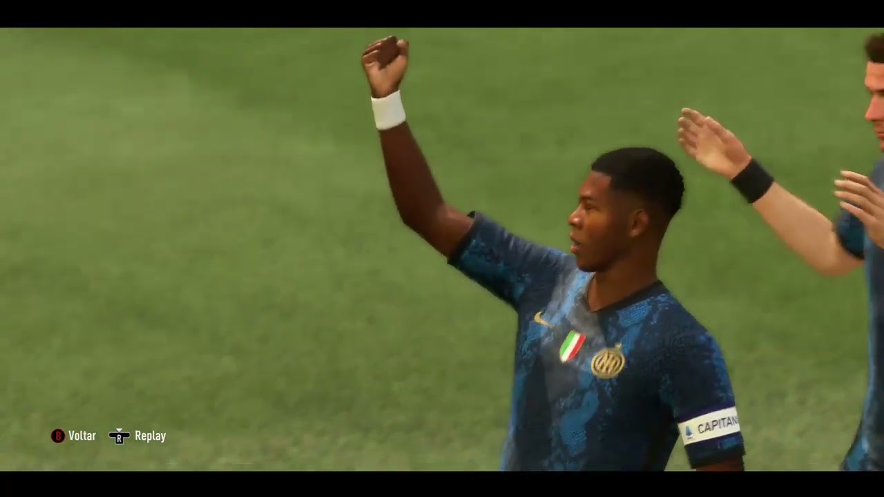 Gol de falta (David Alaba) - FIFA 22