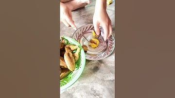 Cách ăn chuối của người Ba Tư