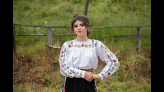 Maria Denisa  Lazăr - SubMargine îi satul meu