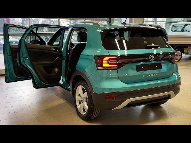 This SUV is tiny outside but big inside! (Volkswagen T-Cross 2022