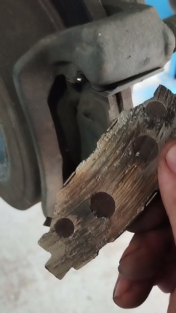 закончились тормозные колодки Subaru Forester #autorepair #авторемонт # ...