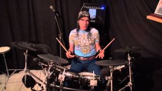 Playing 16th notes on the bass drum as grooves and beats patterns