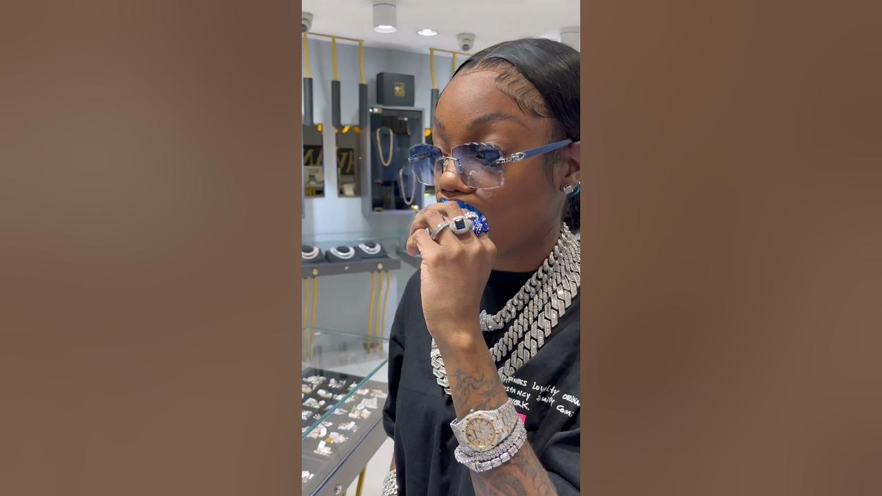Birthday Loadingπ #youngdevyn #babygoat #birthday π#diamonds #music #rapper #femalerapper Birthday Loadingπ #youngdevyn #babygoat #birthday π#diamonds #music #rapper #femalerapper